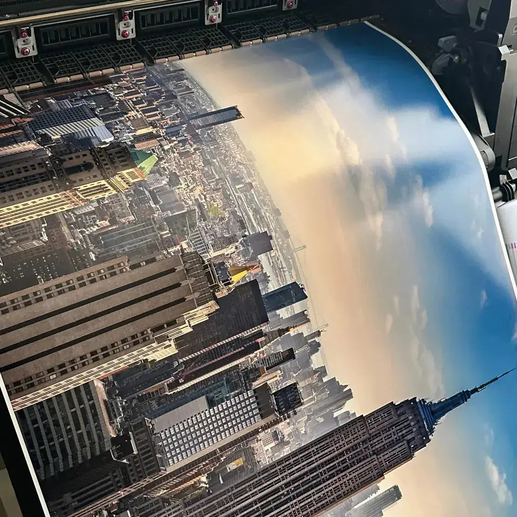 Skyline de Nueva York con cielo nublado impreso en papel fotografico fine art - La Tinta