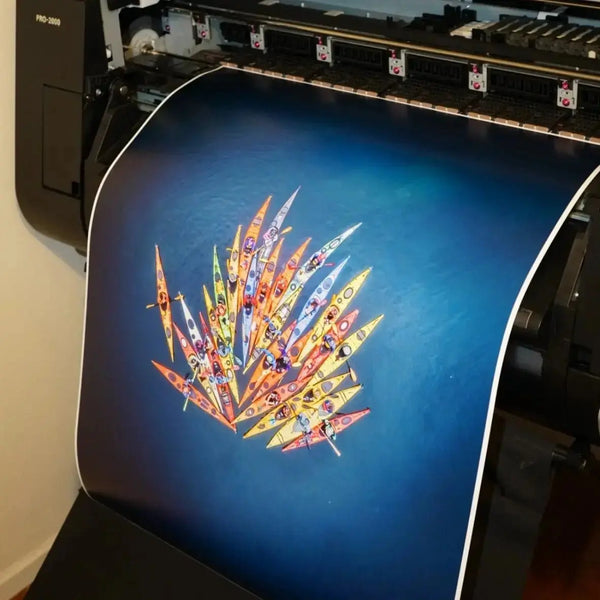 Papel Felix Schoeller Satin 240g semi-brillo con kayaks coloridos - impresion fine art