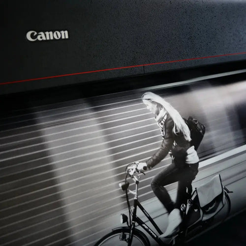 Papel Hahnemuhle Photo Luster 260g semi-brillo con fotografia de estadio nocturno