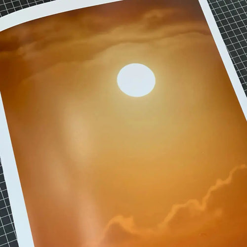 Papel Hahnemuhle Photo Luster 260g semi-brillo con fotografia de estadio nocturno